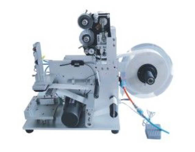 Mesin Label Untuk Botol Kotak Atau Flat Semi Automatic MT-60C